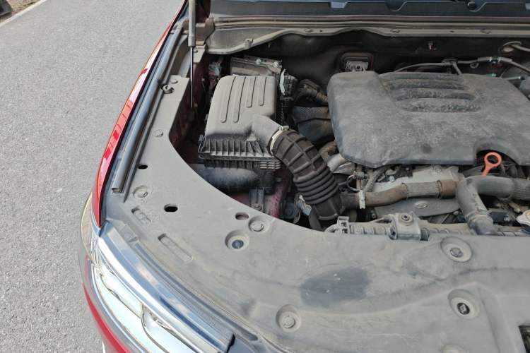 Used Great Wall Poer 2019 2.0T Automatic Gasoline 4x4 Premium Edition GW4C20B Engine Bay Right