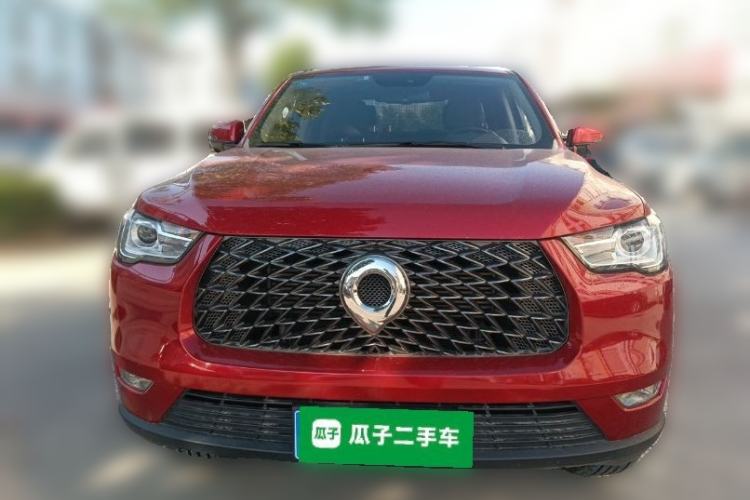 Used Great Wall Poer 2019 2.0T Commercial Version Manual Diesel Two-Wheel Drive Navigation Type Long Bed GW4D20M Front