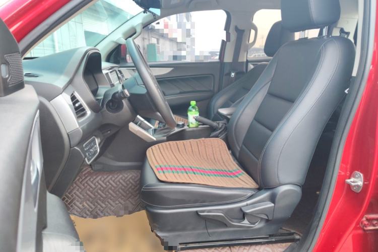 Used Great Wall Poer 2019 2.0T Commercial Version Manual Diesel 4x4 Elite Long-Box GW4D20M Left Front Seat