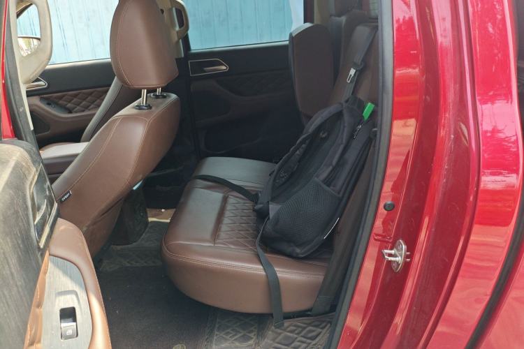 Used Great Wall Poer 2019 2.0T Automatic Gasoline 4x4 Sport Edition GW4C20B Left Rear Seat