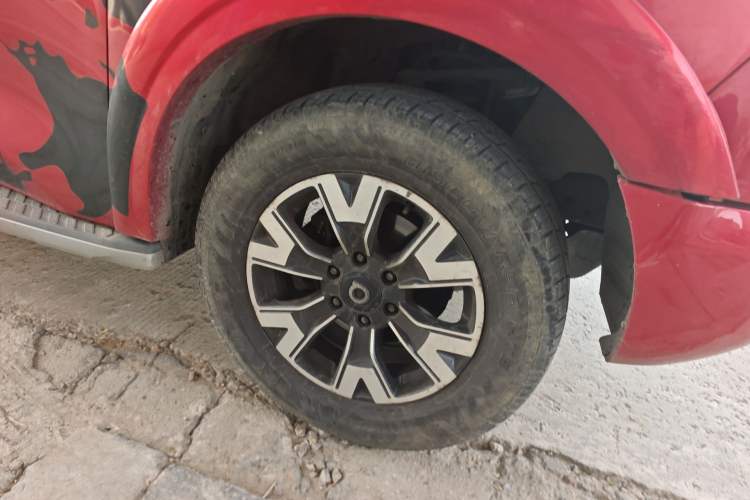 Used Great Wall Poer 2019 2.0T Automatic Gasoline 4x4 Comfort Edition GW4C20B Right Front Wheel Hub