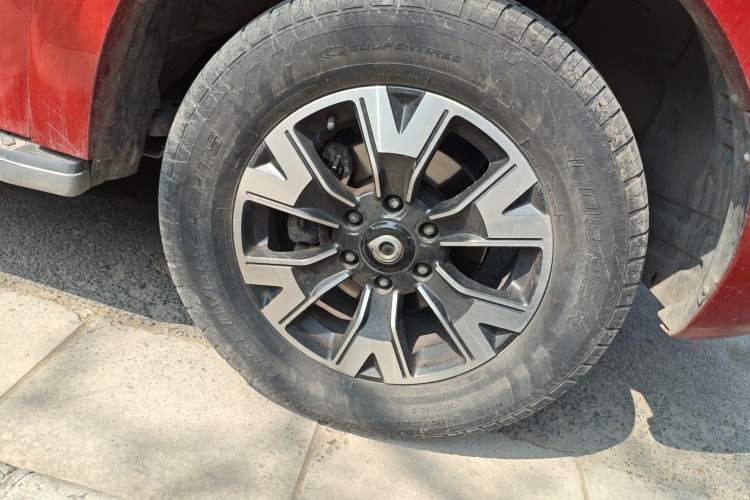 Used Great Wall Poer 2019 2.0T Automatic Gasoline 4x4 Sport Edition GW4C20B Right Front Wheel Hub