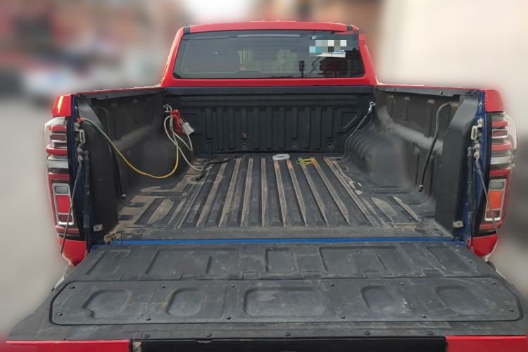 Used Great Wall Poer 2019 2.0T Automatic Gasoline 4x4 Premium Edition GW4C20B Trunk