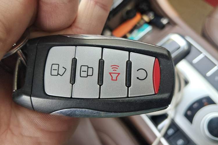 Used Great Wall Poer 2019 2.0T Automatic Gasoline 4x4 Sport Edition GW4C20B Vehicle Key