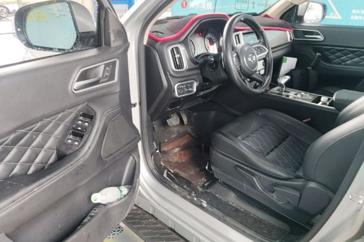 Used Great Wall Poer 2019 2.0T Automatic Gasoline 4x4 Comfort Edition GW4C20B Driver Seat