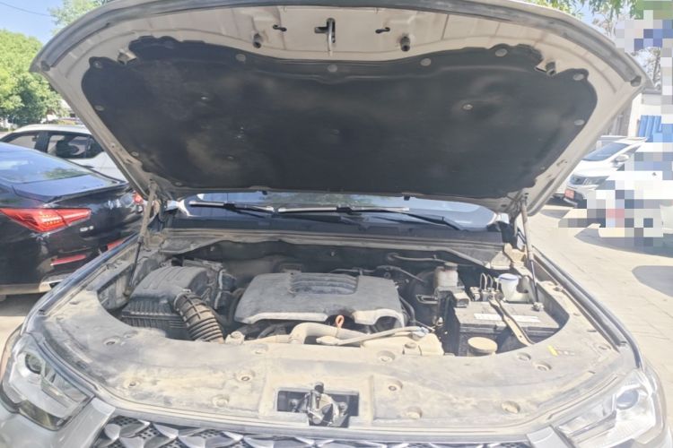 Used Great Wall Poer 2019 2.0T Commercial Version Automatic Gasoline Two-Wheel Drive Elite Trim with Long Bed – GW4C20B Engine Bay