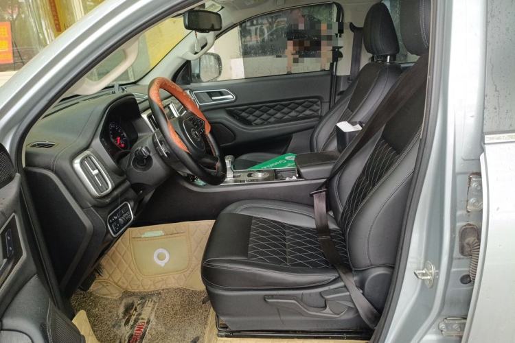 Used Great Wall Poer 2019 2.0T Automatic Gasoline 4x4 Comfort Edition GW4C20B Left Front Seat