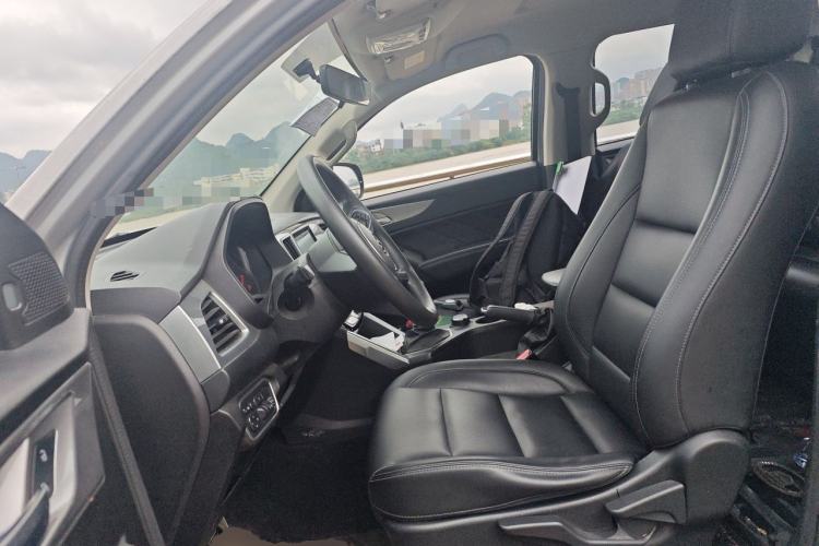 Used Great Wall Poer 2019 2.0T Commercial Version Manual Diesel 4x4 Elite Standard Box GW4D20M Left Front Seat