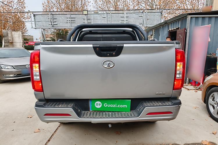 Used Great Wall Poer 2019 2.0T Commercial Version Manual Diesel Two-Wheel Drive Navigation Type Long Bed GW4D20M Rear