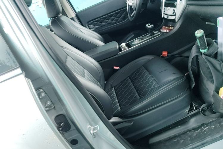 Used Great Wall Poer 2019 2.0T Automatic Gasoline 4x4 Comfort Edition GW4C20B Right Front Seat