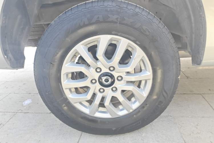 Used Great Wall Poer 2019 2.0T Commercial Version Automatic Gasoline Two-Wheel Drive Elite Trim with Long Bed – GW4C20B Right Rear Wheel Hub