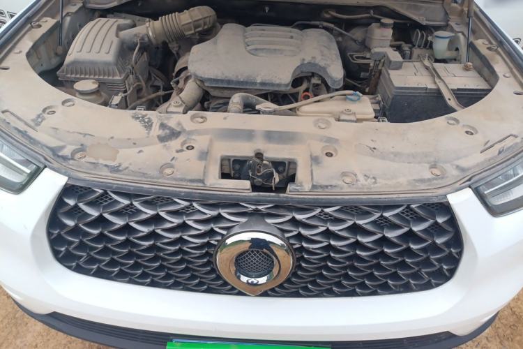 Used Great Wall Poer 2019 2.0T Commercial Version Manual Diesel 4x4 Elite Long-Box GW4D20M Engine Bay