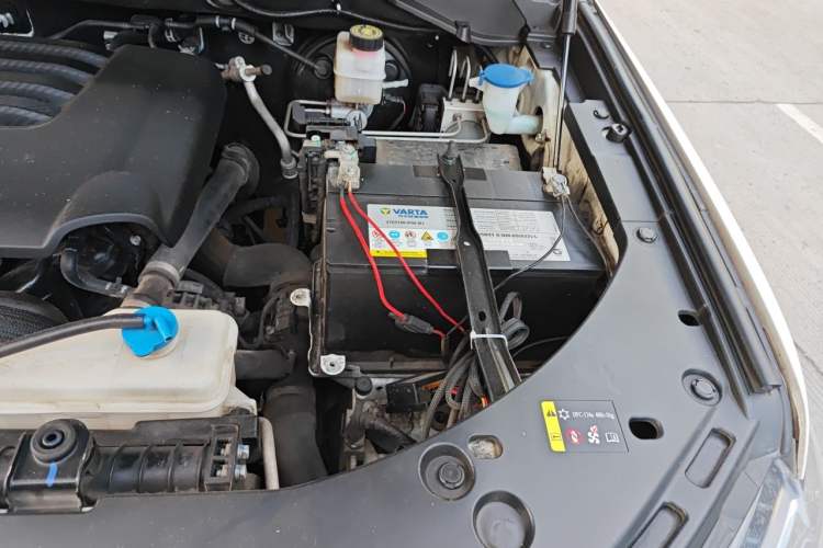 Used Great Wall Poer 2019 2.0T Automatic Gasoline 4x4 Premium Edition GW4C20B Engine Bay Left