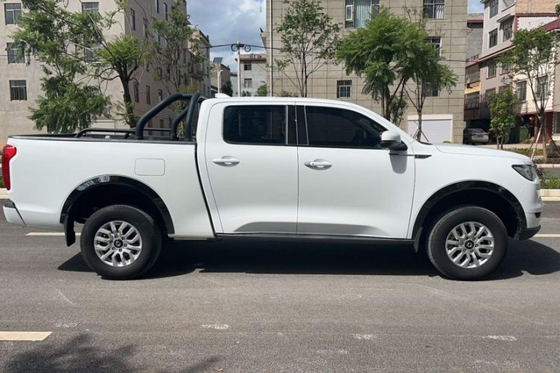 Used Great Wall Poer 2019 2.0T Commercial Version Manual Diesel 4x4 Elite Long-Box GW4D20M Exterior 3