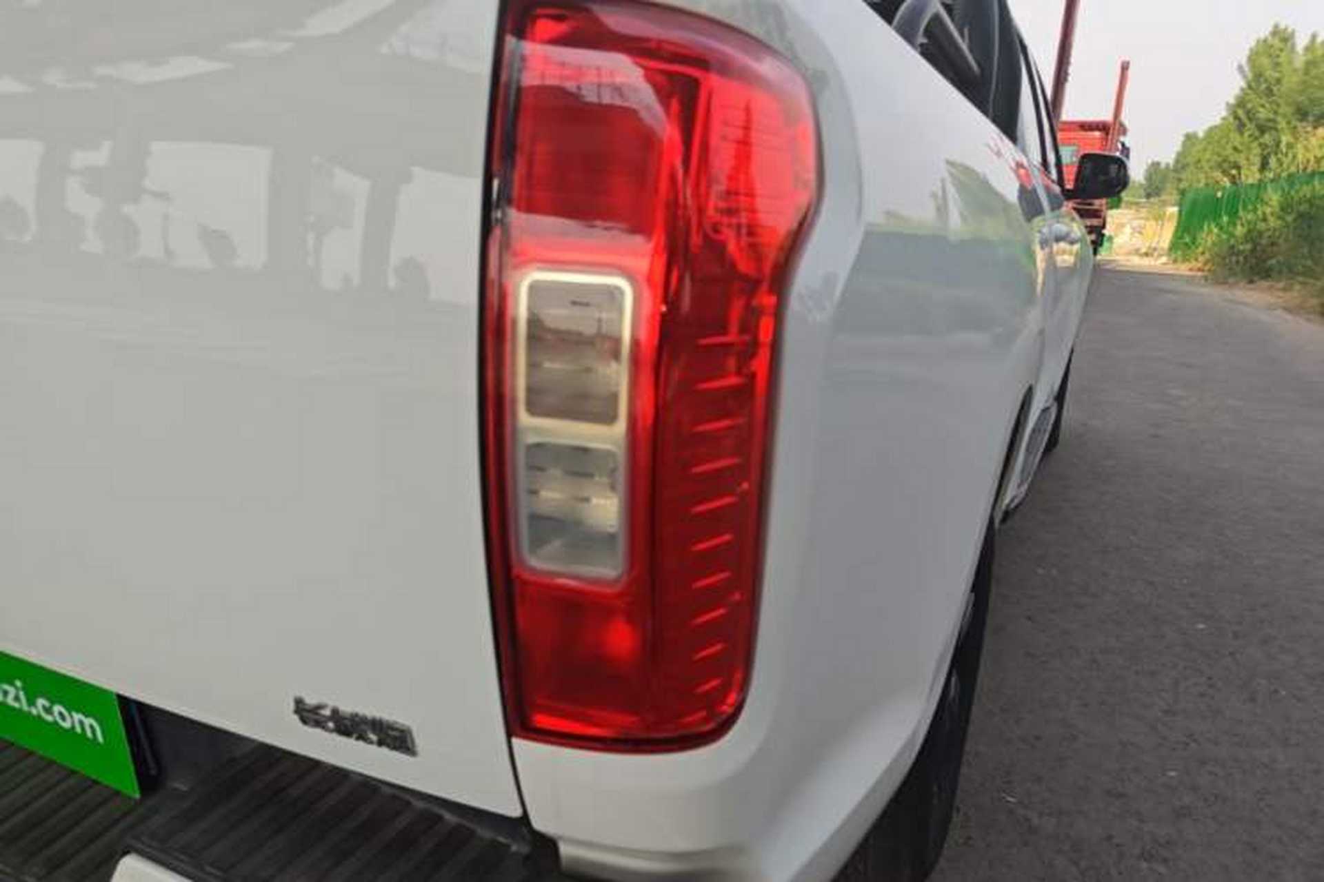 Used Great Wall Poer 2019 2.0T Commercial Version Manual Diesel Two-Wheel Drive Elite Long-Box GW4D20M Exterior 3
