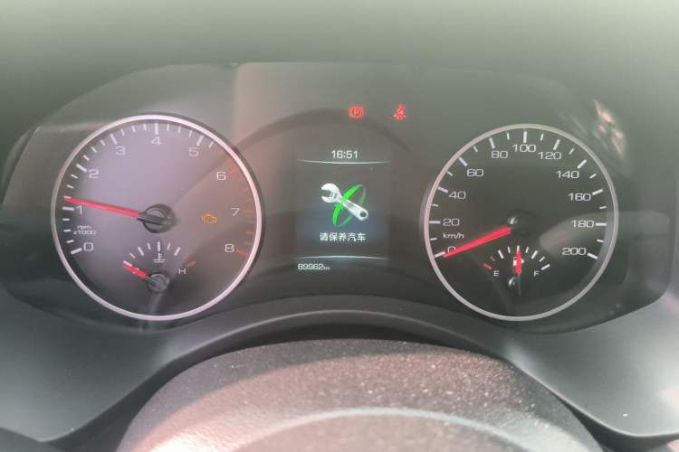 Used Great Wall Poer 2019 2.0T Commercial Version Manual Gasoline Two-Wheel Drive Navigation Type Long Bed GW4C20B Instrument Cluster