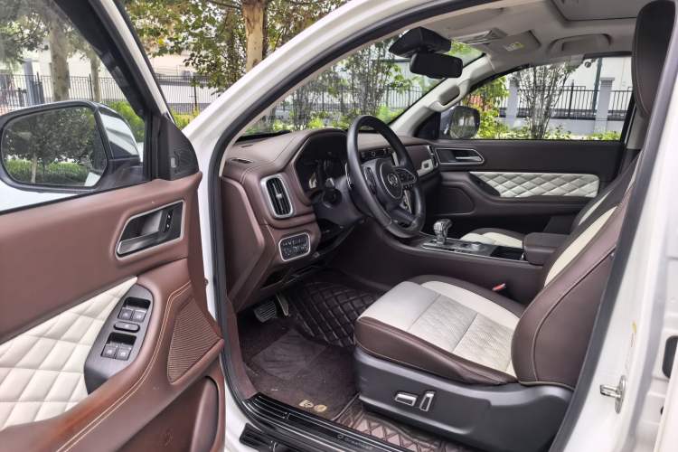 Used Great Wall Poer 2019 2.0T Automatic Gasoline 4x4 Premium Edition GW4C20B Interior 1