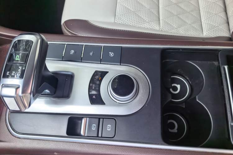 Used Great Wall Poer 2019 2.0T Automatic Gasoline 4x4 Premium Edition GW4C20B Interior 2
