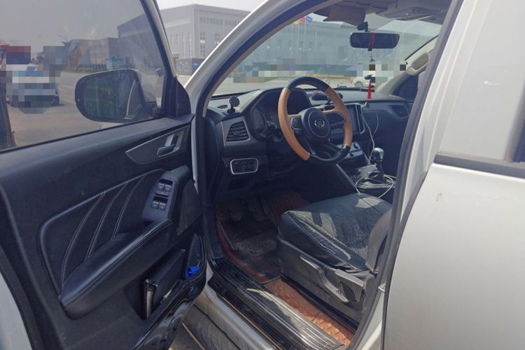 Used Great Wall Poer 2019 2.0T Commercial Version Manual Diesel 4x4 Elite Long-Box GW4D20M Interior 3