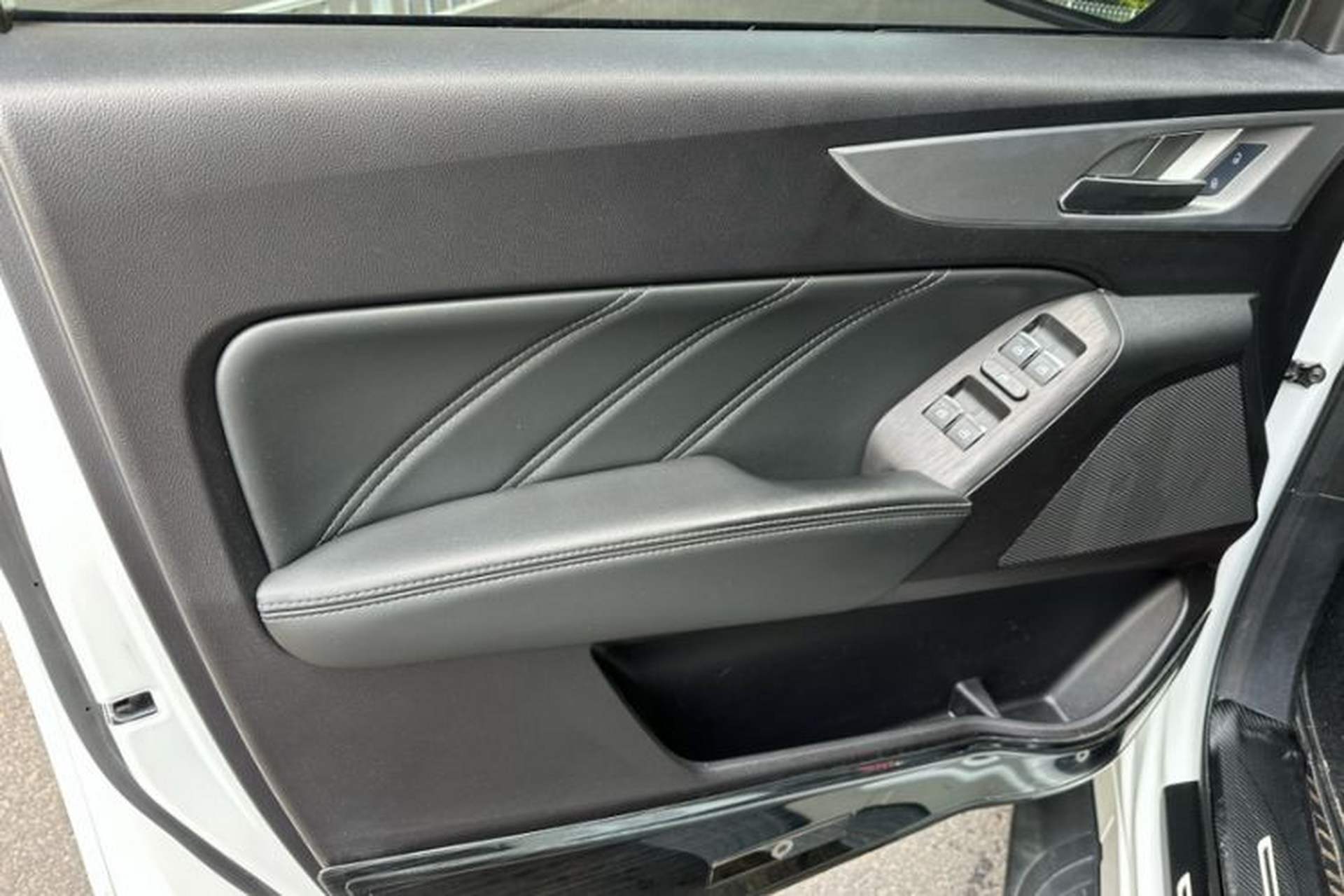 Used Great Wall Poer 2019 2.0T Commercial Version Manual Diesel 4x4 Elite Long-Box GW4D20M Interior 7