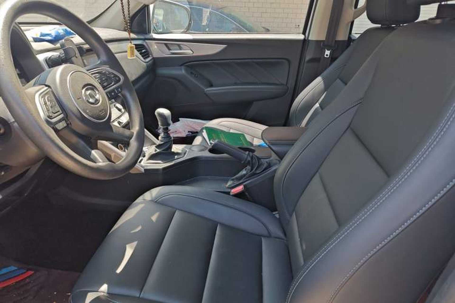 Used Great Wall Poer 2019 2.0T Commercial Version Manual Gasoline Two-Wheel Drive Elite Long-Box GW4C20B Left Front Seat