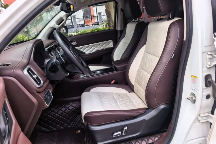 Used Great Wall Poer 2019 2.0T Automatic Gasoline 4x4 Premium Edition GW4C20B Left Front Seat