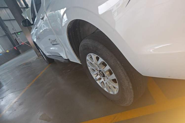Used Great Wall Poer 2019 2.0T Commercial Version Manual Diesel 4x4 Elite Long-Box GW4D20M Left Side Sill