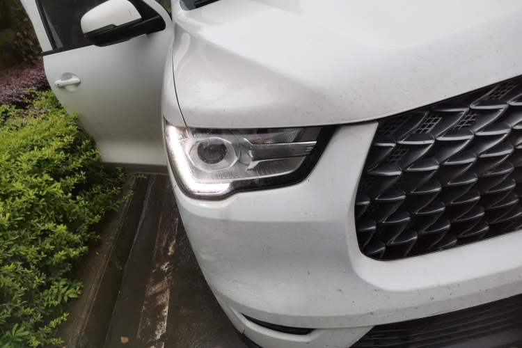 Used Great Wall Poer 2019 2.0T Commercial Version Manual Diesel Two-Wheel Drive Elite Long-Box GW4D20M Right Front Headlight
