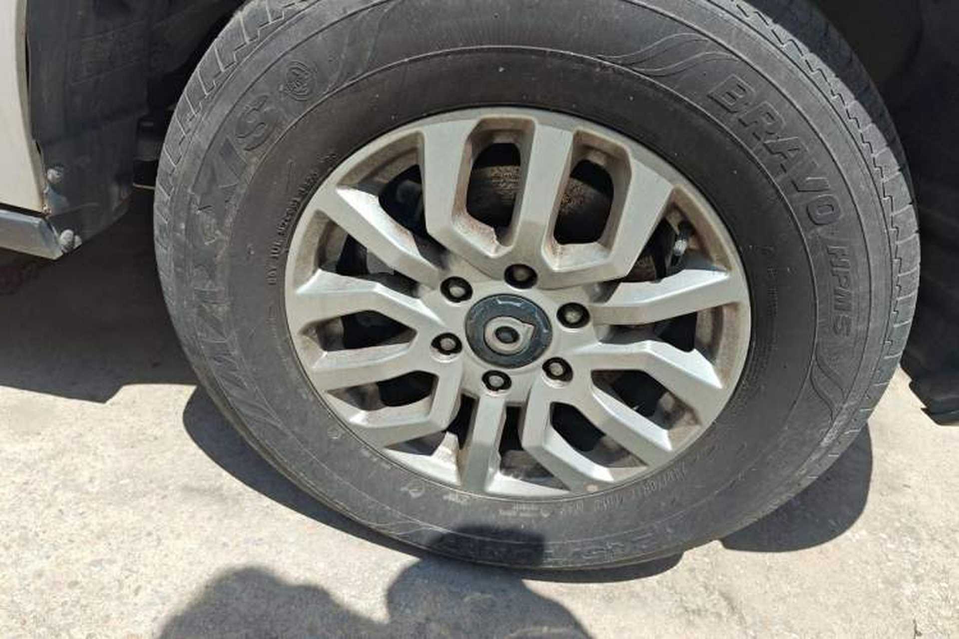 Used Great Wall Poer 2019 2.0T Commercial Version Manual Gasoline Two-Wheel Drive Elite Long-Box GW4C20B Right Front Wheel Hub