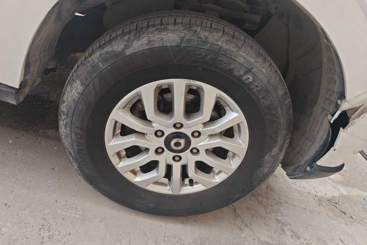 Used Great Wall Poer 2019 2.0T Commercial Version Manual Diesel Two-Wheel Drive Elite Standard Box GW4D20M Right Front Wheel Hub