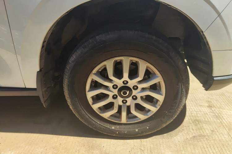 Used Great Wall Poer 2019 2.0T Commercial Version Automatic Gasoline Two-Wheel Drive Elite Trim with Long Bed – GW4C20B Right Front Wheel Hub