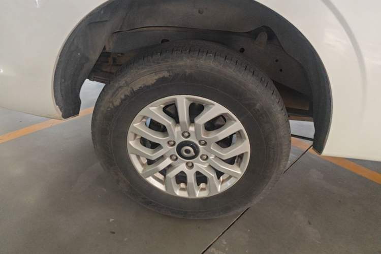 Used Great Wall Poer 2019 2.0T Commercial Version Manual Diesel 4x4 Elite Long-Box GW4D20M Right Rear Wheel Hub
