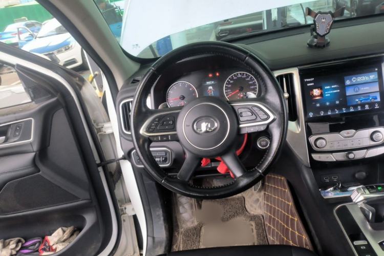 Used Great Wall Poer 2019 2.0T Automatic Gasoline 4x4 Comfort Edition GW4C20B Steering Wheel