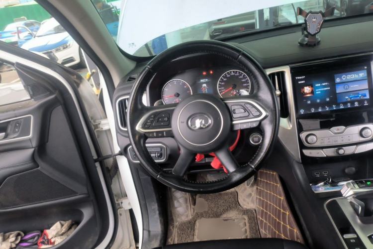 Used Great Wall Poer 2019 2.0T Automatic Gasoline 4x4 Comfort Edition GW4C20B Steering Wheel