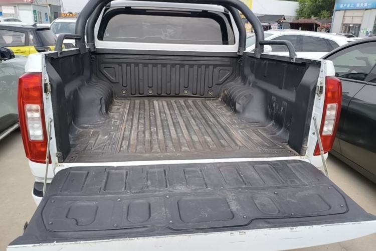 Used Great Wall Poer 2019 2.0T Commercial Version Manual Diesel 4x4 Elite Standard Box GW4D20M Trunk