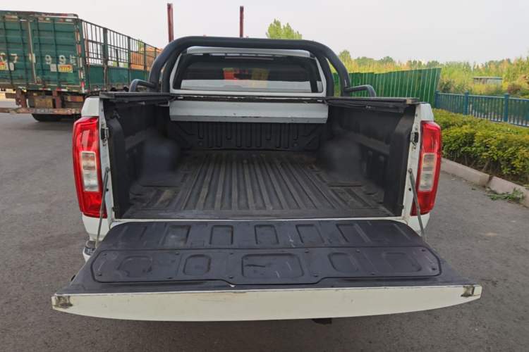 Used Great Wall Poer 2019 2.0T Commercial Version Manual Diesel Two-Wheel Drive Elite Long-Box GW4D20M Trunk
