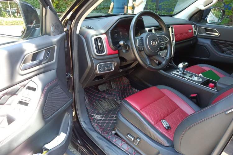 Used Great Wall Poer 2020 2.0T Off-Road Edition Automatic Gasoline 4x4 Limited Edition GW4C20B Driver Seat
