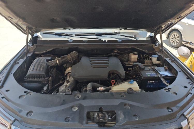 Used Great Wall Poer 2020 2.0T Automatic Diesel 4x4 Premium Edition GW4D20M Engine Bay