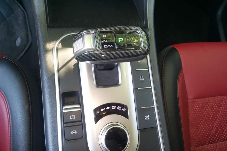 Used Great Wall Poer 2020 2.0T Off-Road Edition Automatic Gasoline 4x4 Limited Edition GW4C20B Gear Lever