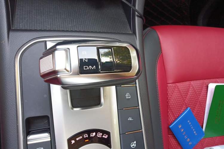 Used Great Wall Poer 2020 2.0T Off-Road Edition Automatic Gasoline 4x4 Limited Edition GW4C20B Gear Lever