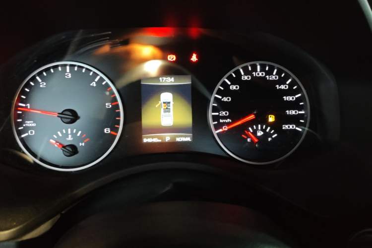 Used Great Wall Poer 2020 2.0T Commercial Version Automatic Diesel Two-Wheel Drive Elite Trim with Long Bed – GW4D20M Instrument Cluster