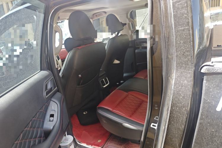 Used Great Wall Poer 2020 2.0T Off-Road Version Automatic Gasoline Four-Wheel Drive High-End Edition GW4C20B Left Rear Seat