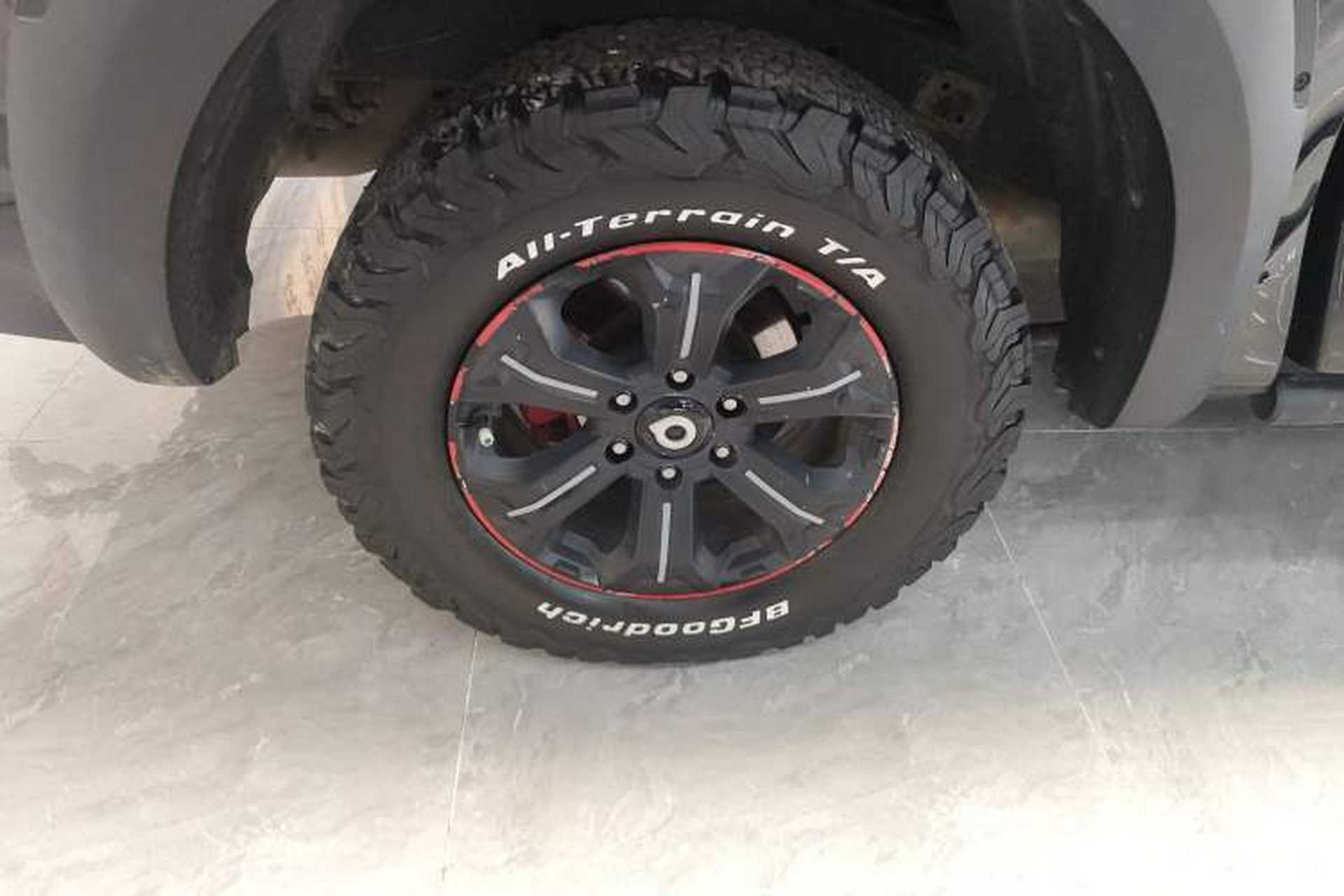 Used Great Wall Poer 2020 2.0T Off-Road Edition Automatic Diesel 4x4 Limited-Edition GW4D20M Right Rear Wheel Hub