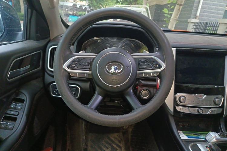 Used Great Wall Poer 2020 2.0T Off-Road Edition Automatic Gasoline 4x4 Limited-Edition Trailer Version GW4C20B Steering Wheel