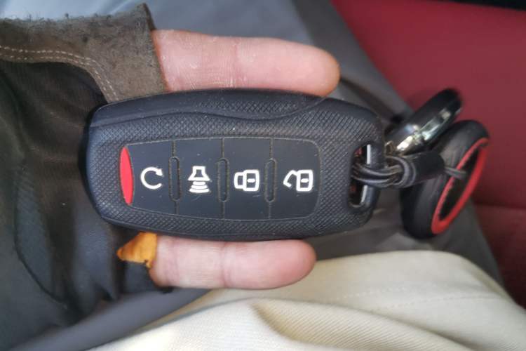 Used Great Wall Poer 2020 2.0T Off-Road Edition Automatic Gasoline 4x4 Limited Edition GW4C20B Vehicle Key