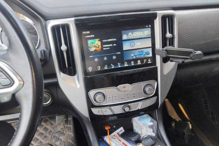 Used Great Wall Poer 2020 2.0T Automatic Diesel 4x4 Comfort Edition GW4D20M Audio And AC Panel