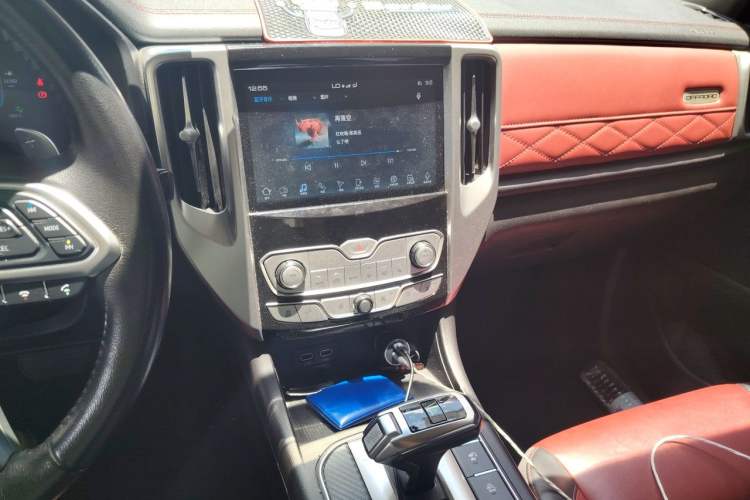 Used Great Wall Poer 2020 2.0T Off-Road Edition Automatic Gasoline 4x4 Limited Edition GW4C20B Audio And AC Panel