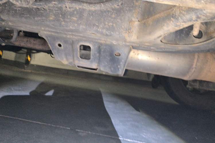 Used Great Wall Poer 2020 2.0T Automatic Diesel 2WD Comfort Edition GW4D20M Chassis Front Right