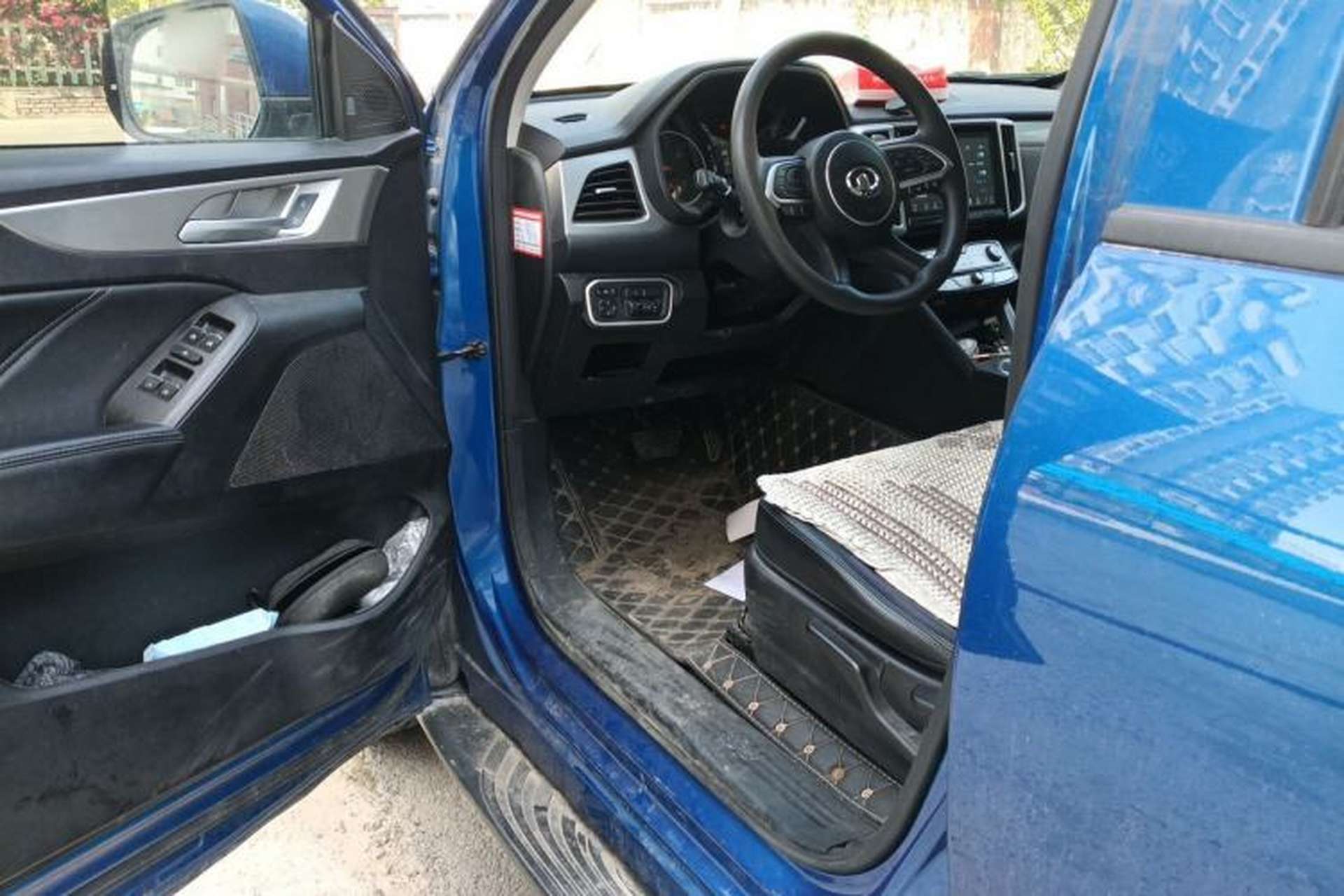 Used Great Wall Poer 2020 2.0T Commercial Version Automatic Diesel Two-Wheel Drive Elite Trim with Long Bed – GW4D20M Driver Seat