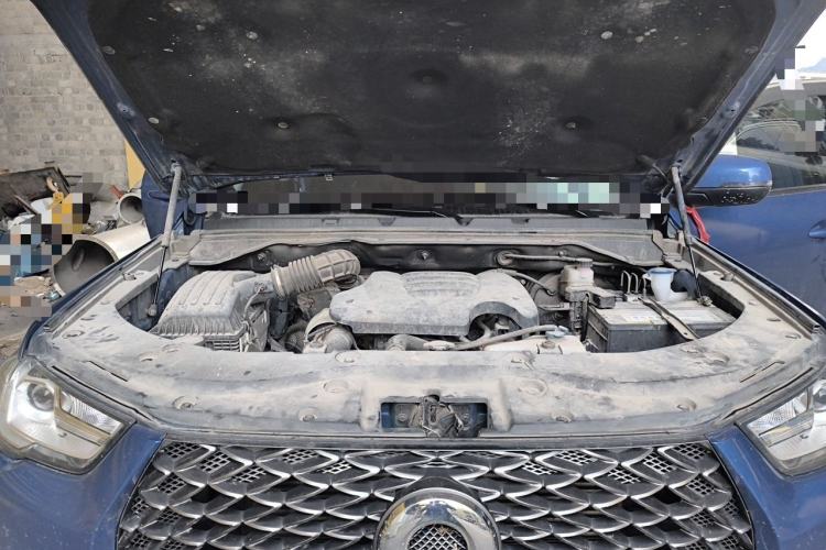 Used Great Wall Poer 2020 2.0T Off-Road Edition Manual Diesel 4x4 Custom Version GW4D20M Engine Bay